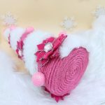 Bradut handmade Craciun - Acadea Rose - imagine 2