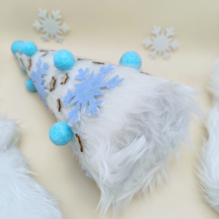 Bradut handmade Craciun - Yeti - imagine 2